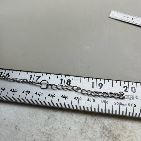 Elegant Silver Geometric Reversible Necklace - Picture 3 of 5